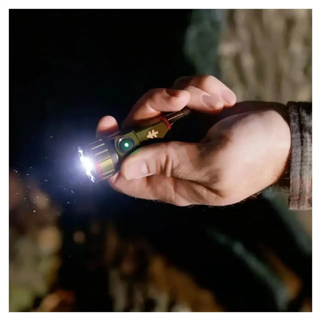 Swiss Tech 1000LM Mini LED Rechargeable Turbo Flashlight, IP67 Weatherproof, 0.18lbs, Green